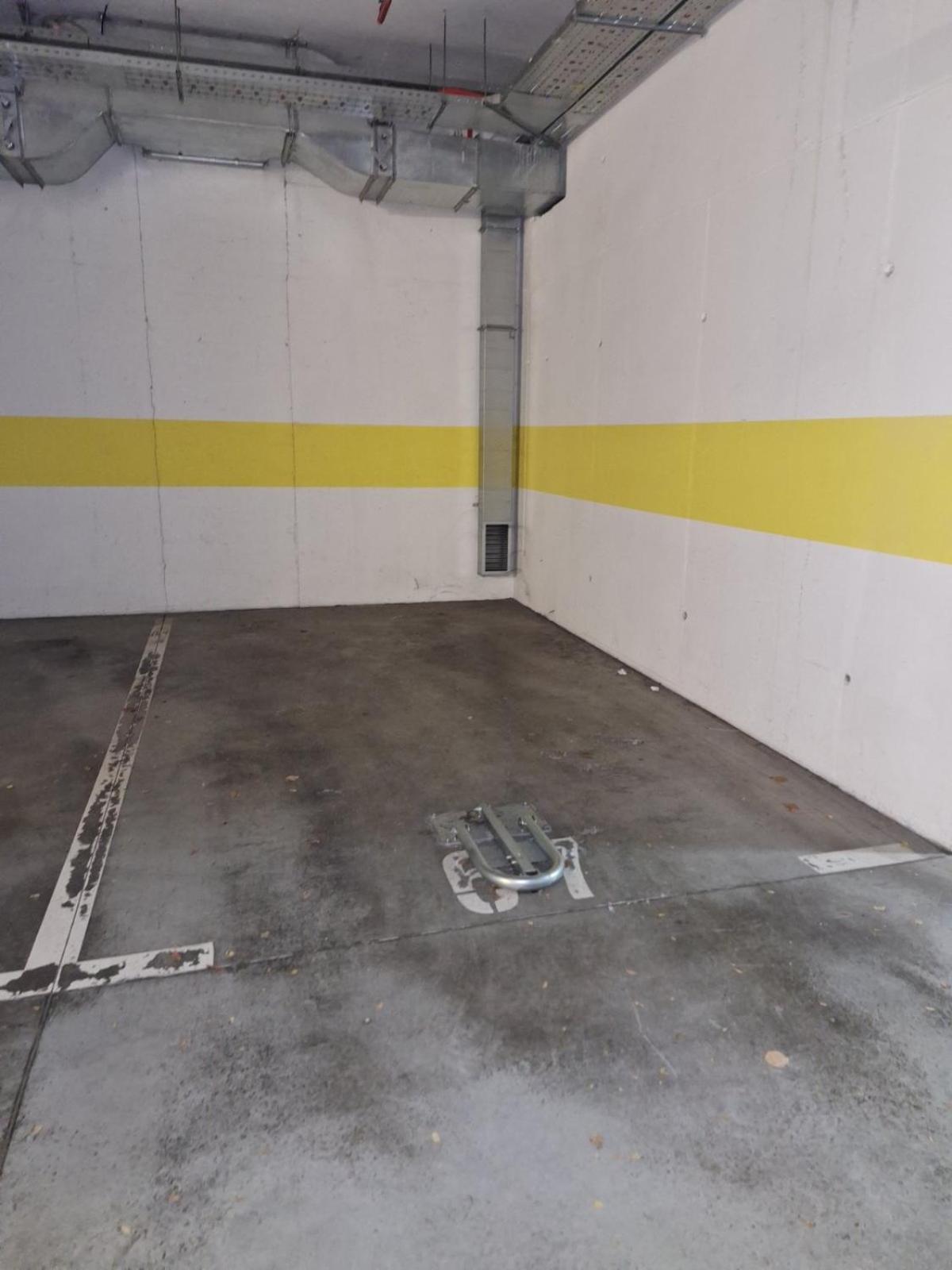 Apartman Lory, Zagreb, Downtown, With Own Parking In The Garage Exteriör bild