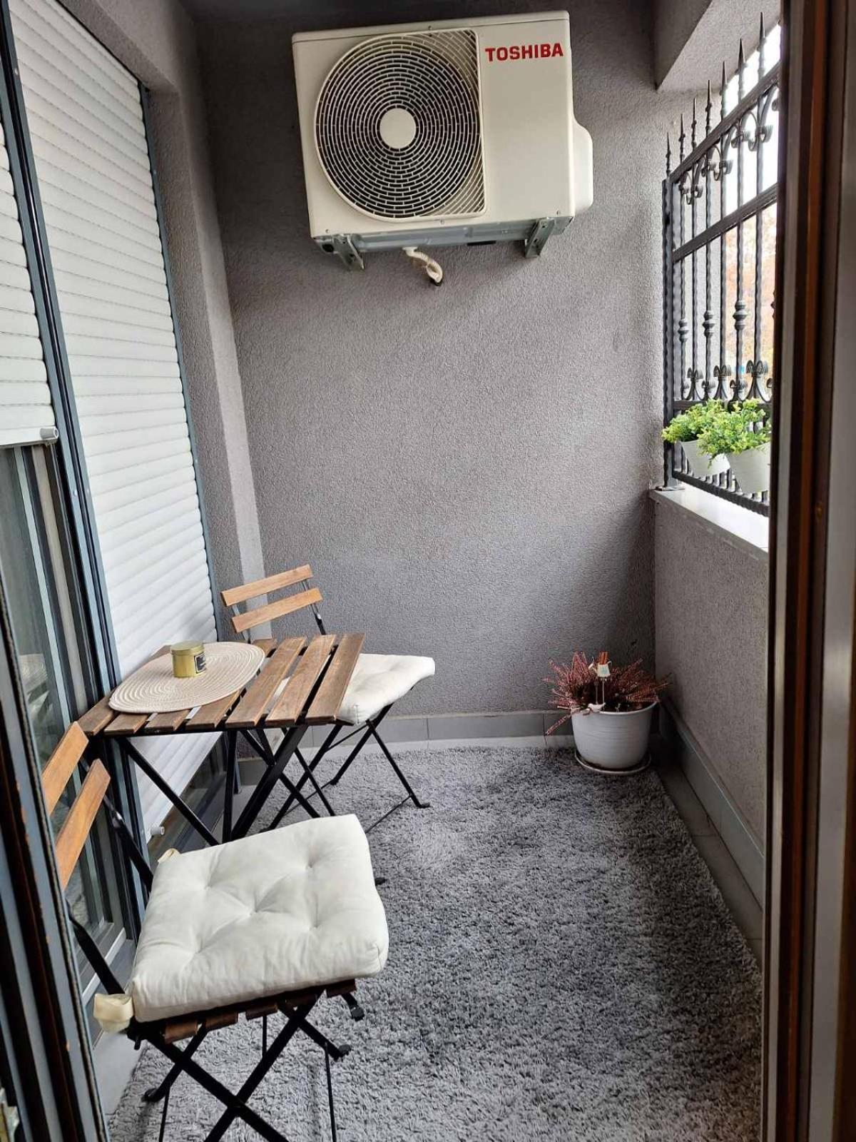 Apartman Lory, Zagreb, Downtown, With Own Parking In The Garage Exteriör bild