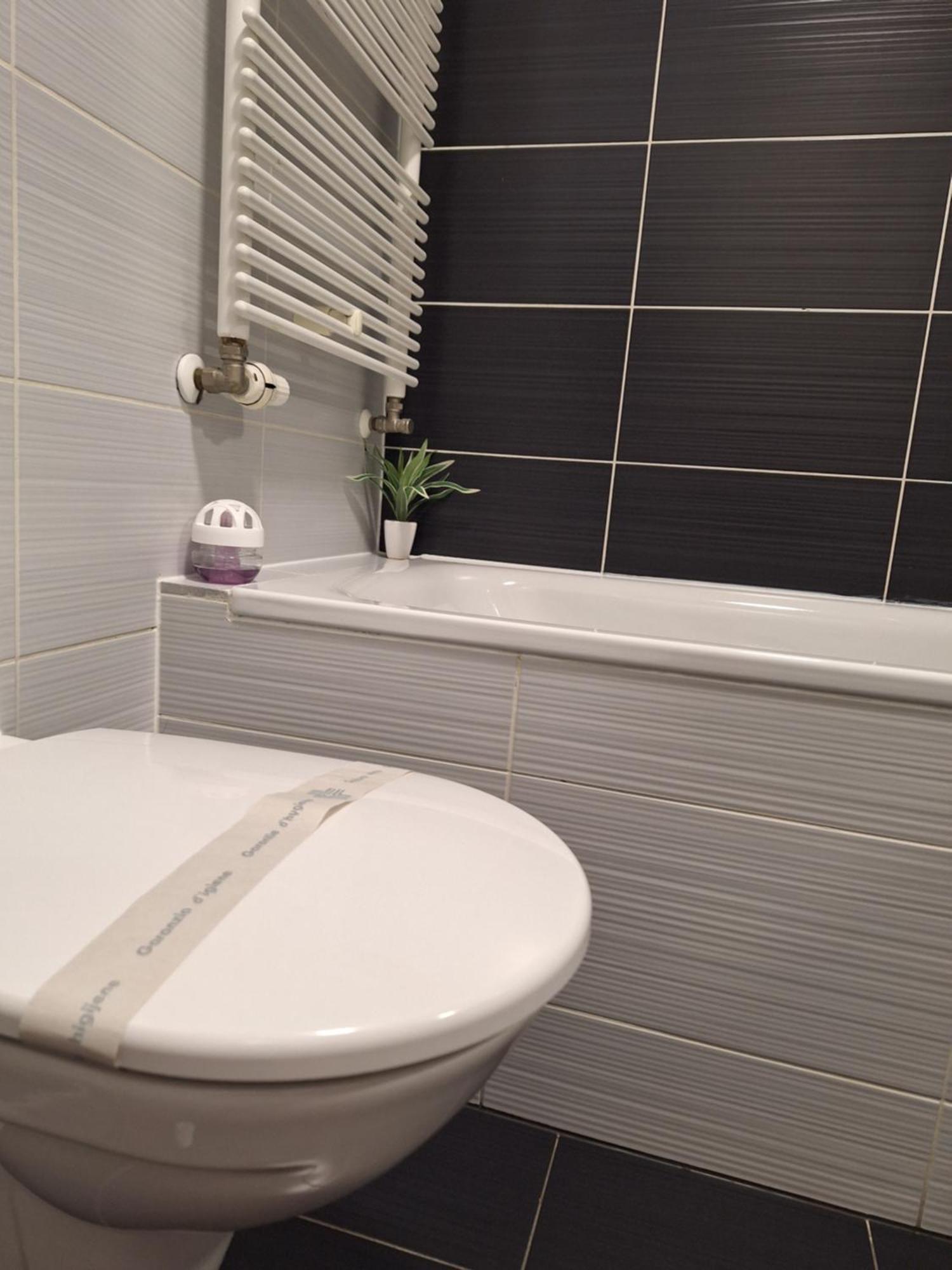 Apartman Lory, Zagreb, Downtown, With Own Parking In The Garage Exteriör bild